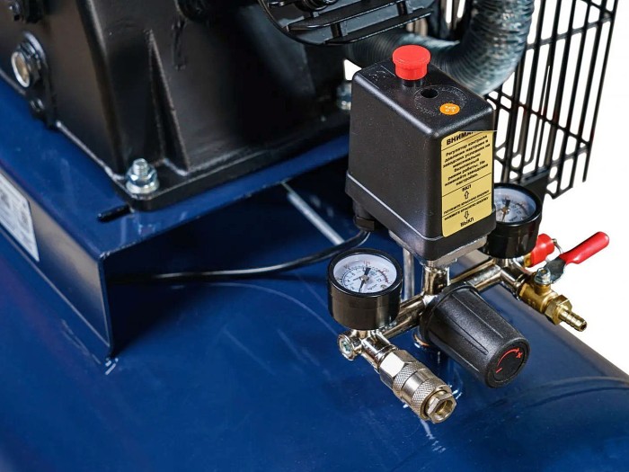 Поршневой компрессор KW-750/500