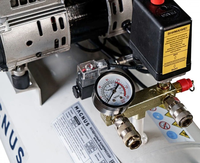 Поршневой компрессор P-930/100OF